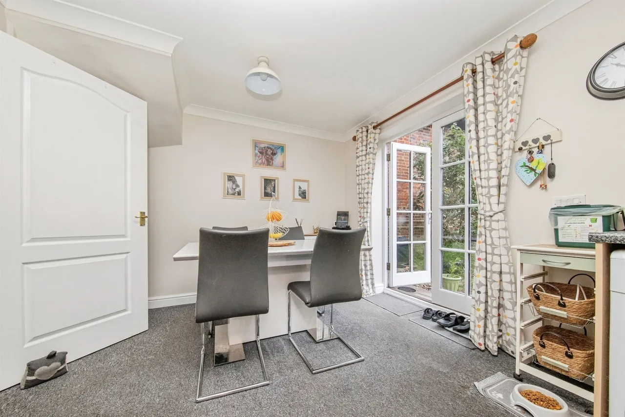 Philbrick Close, Colchester, photo 7