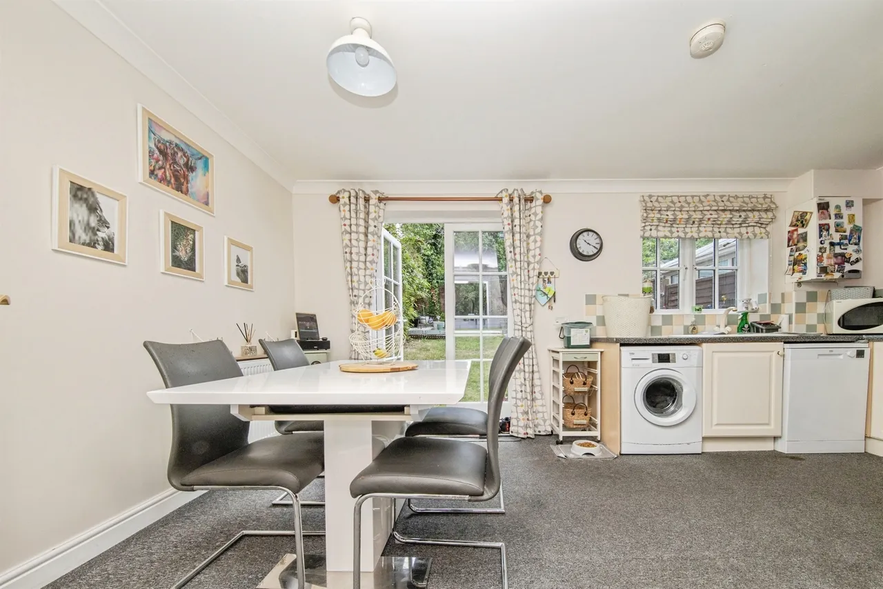 Philbrick Close, Colchester, photo 4