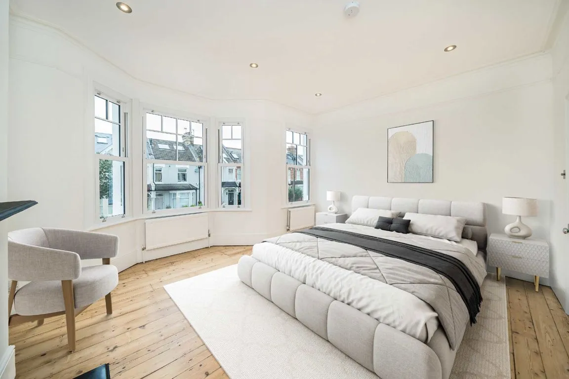 Clonmore Street, SW18, photo 8