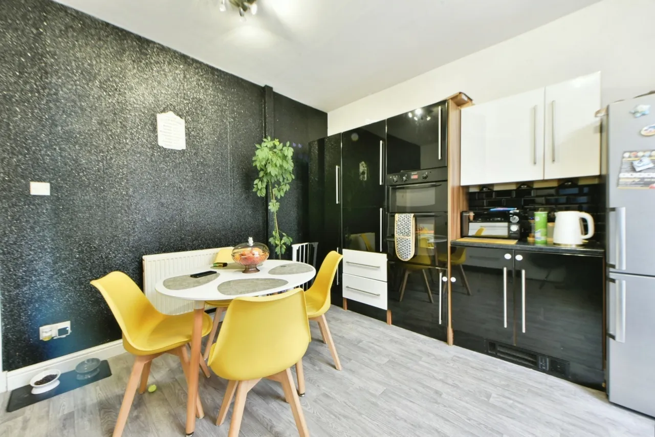 Tavistock Street, Nelson, Lancashire, BB9, photo 7