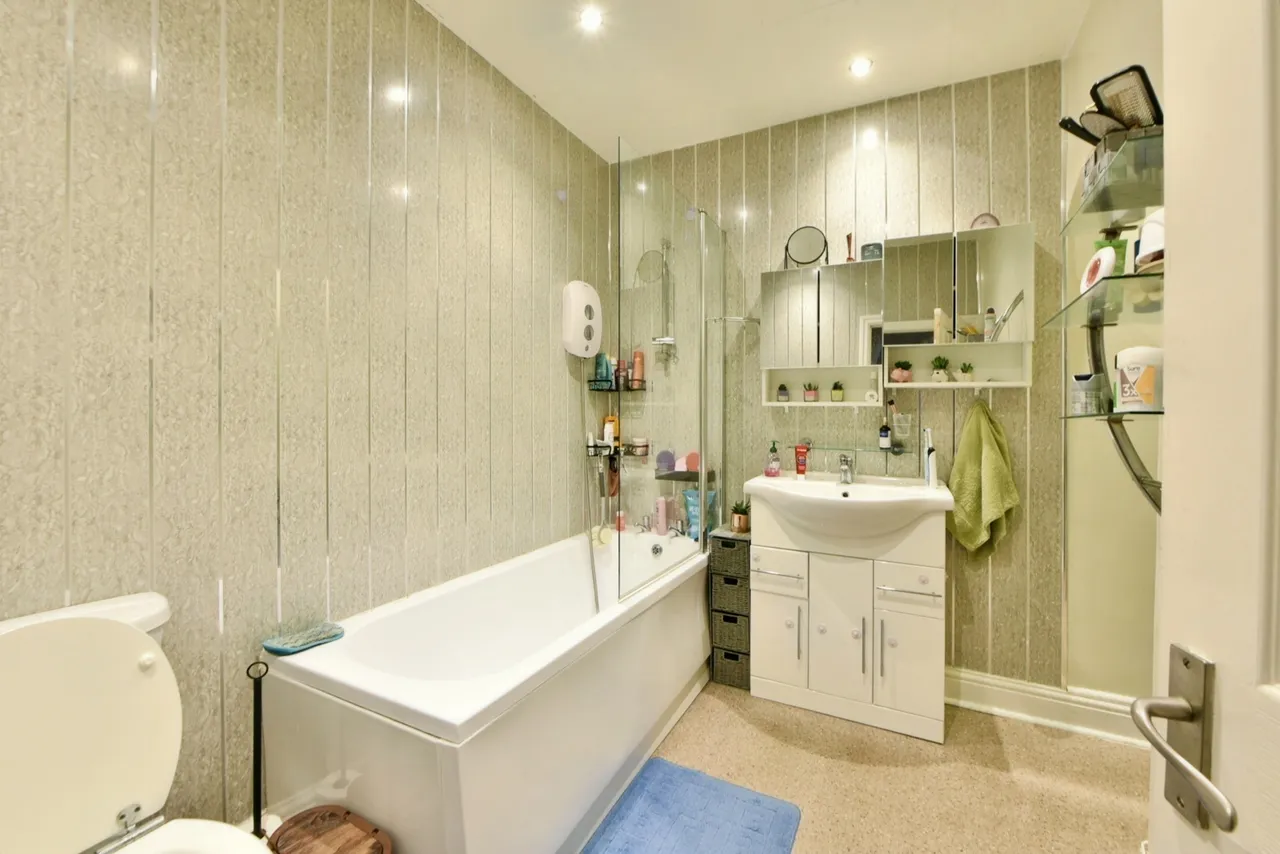 Tavistock Street, Nelson, Lancashire, BB9, photo 10