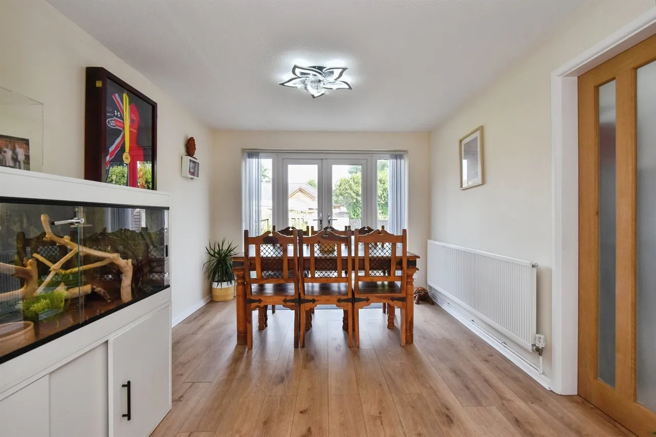 Oliver Jones Crescent, Tredegar, NP22, photo 21