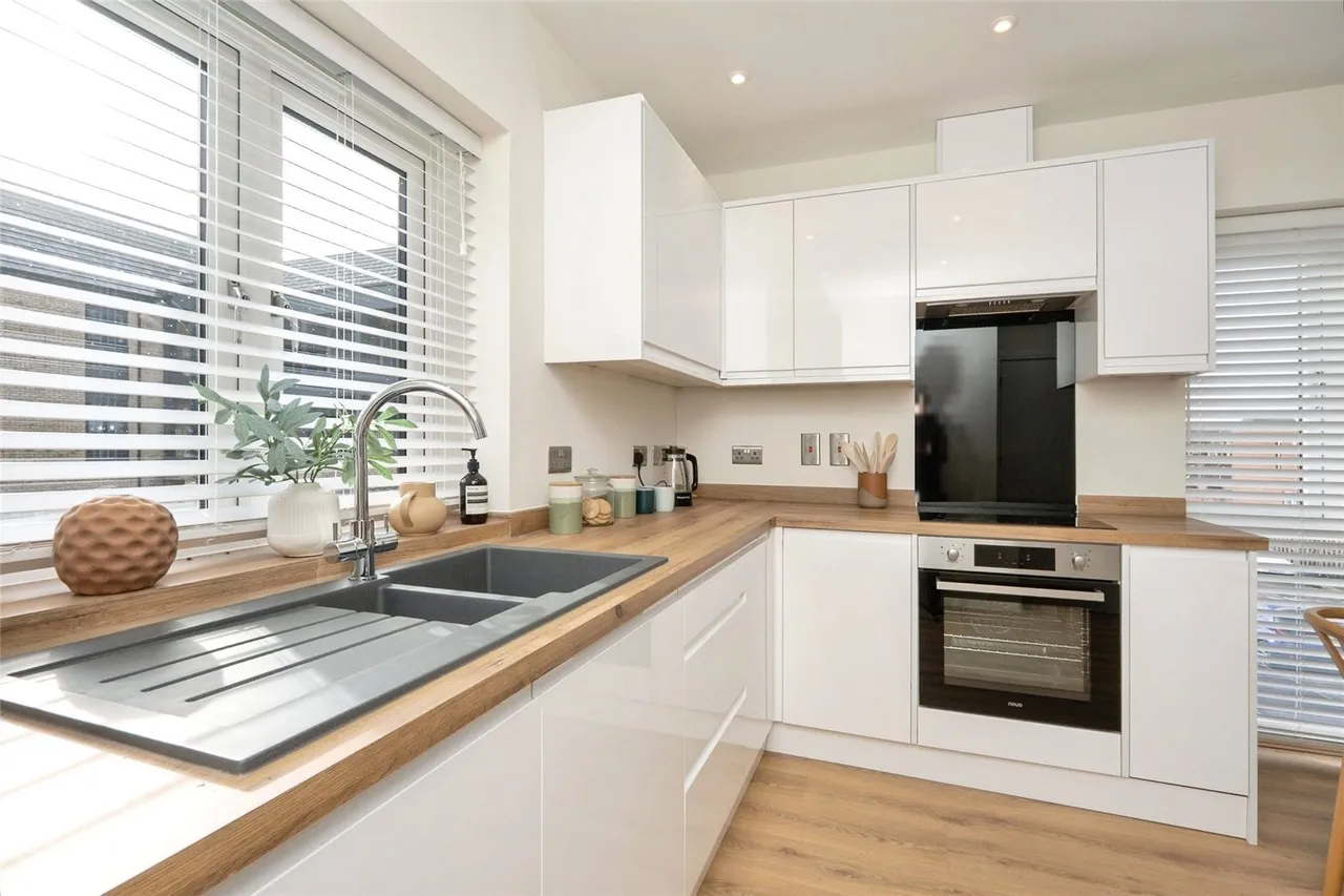 Arras Close, Folkestone, CT19, photo 9