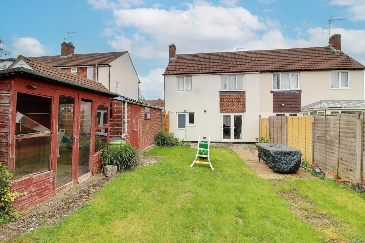Tempest Avenue, Potters Bar EN6 5JZ, photo 9