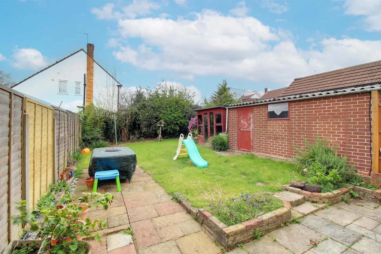 Tempest Avenue, Potters Bar EN6 5JZ, photo 10