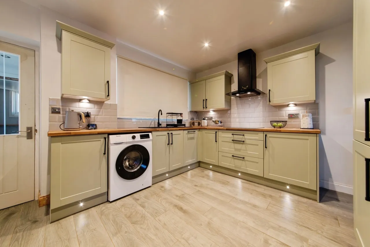 Chatterton Avenue, Lincoln, Lincolnshire, LN1, photo 2