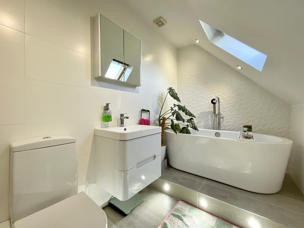 London Road, Woore, CW3, photo 22