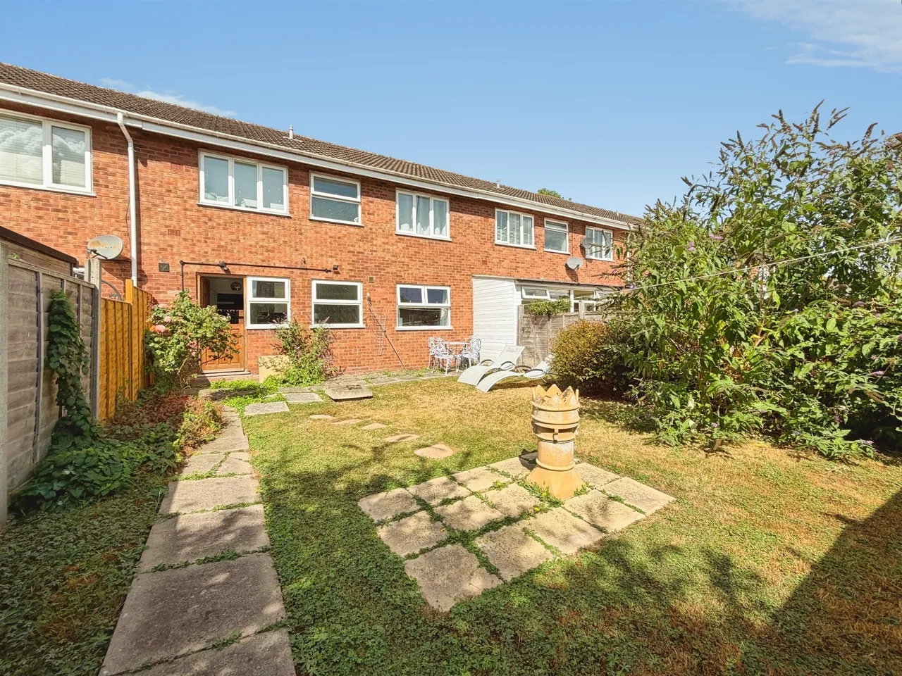 Trevelyan Crescent, Stratford-Upon-Avon, photo 2