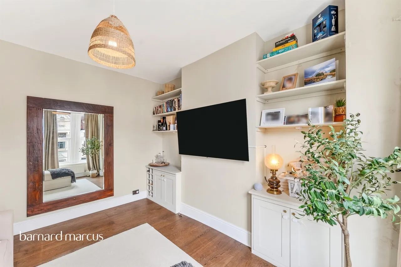 Heaton Road, Mitcham, photo 7