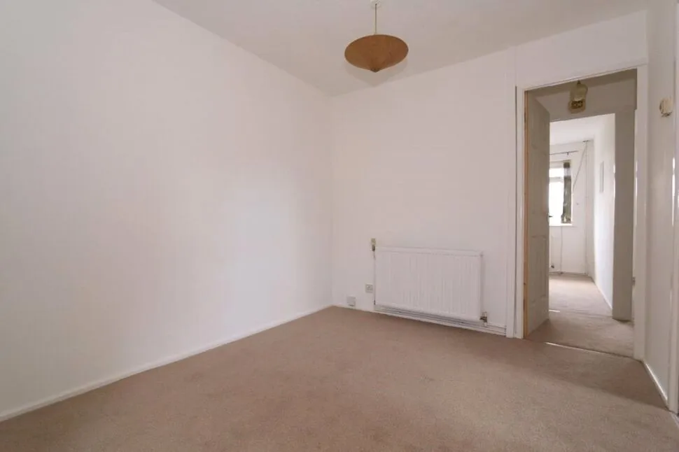 Briardene, Denton, Greater Manchester, M34, photo 4