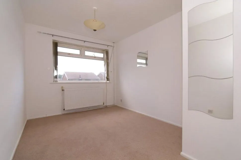 Briardene, Denton, Greater Manchester, M34, photo 5