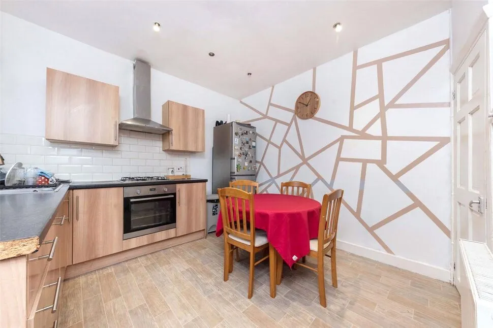 Meath Road, Stratford, E15, photo 4