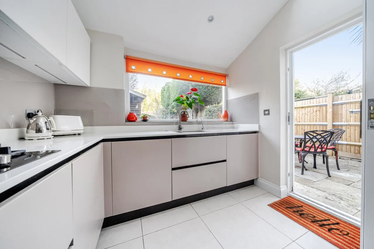 Minster Road, Kent, BR1, photo 31