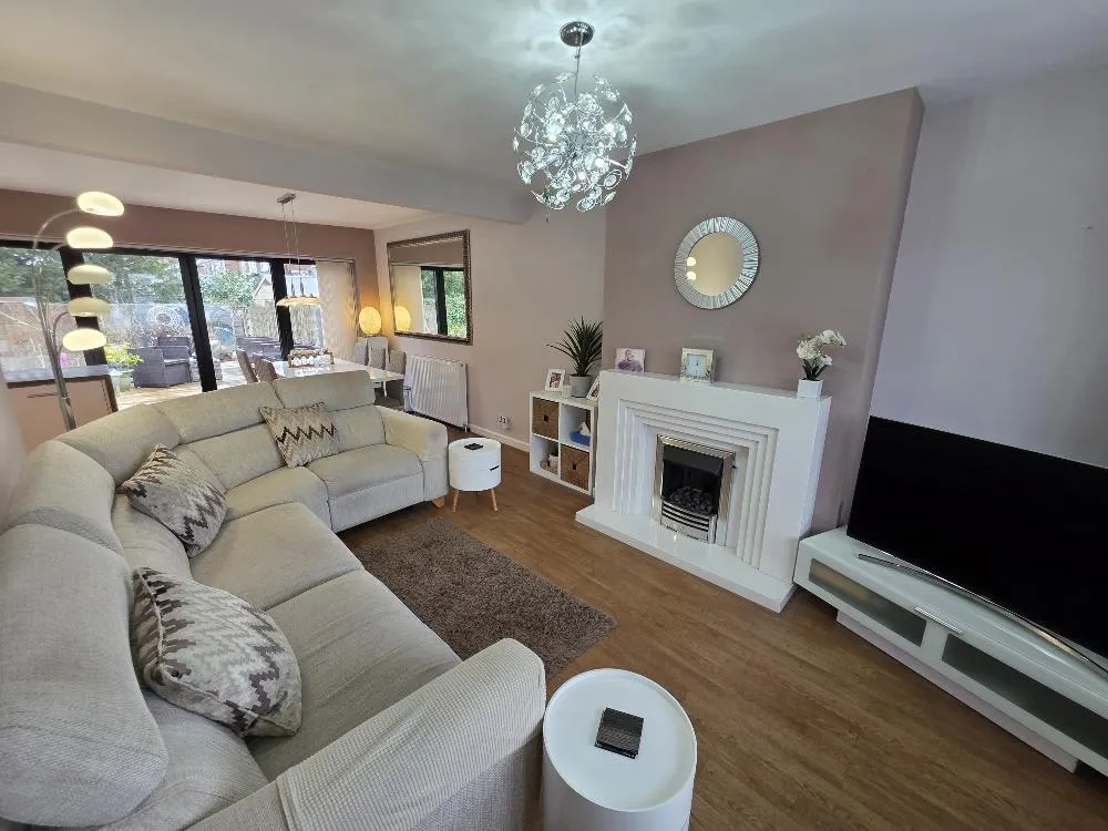 Wilmslow Road, Heald Green, photo 19