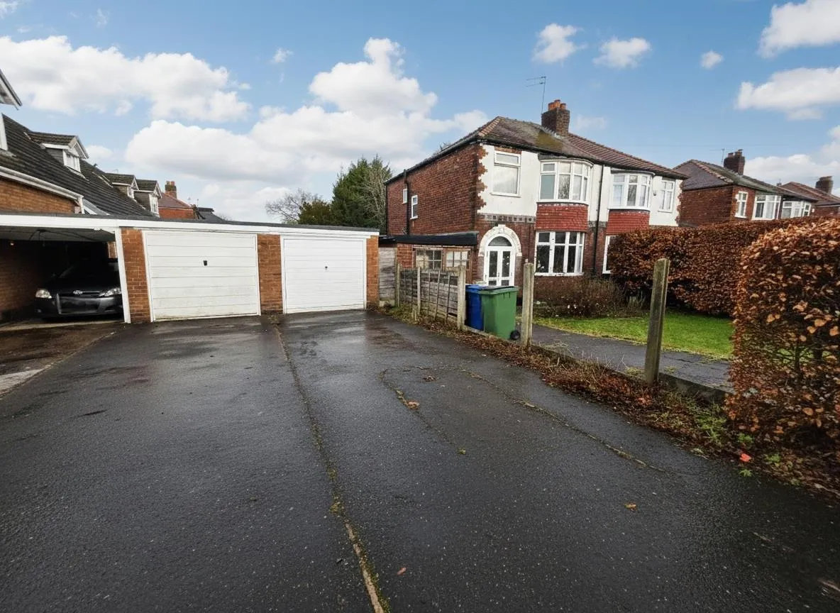 Wilmslow Road, Heald Green, photo 14