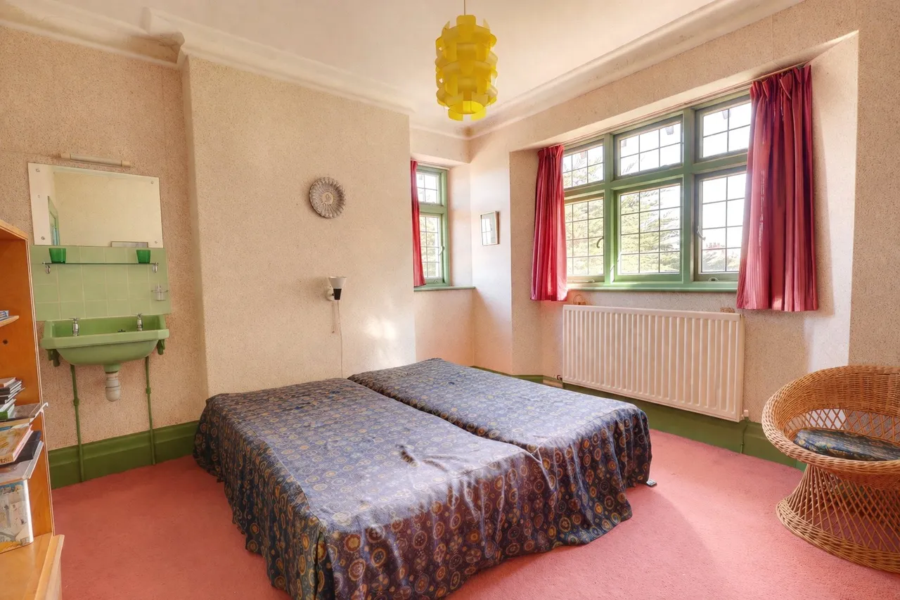 King Edward Road, Minehead, TA24, photo 12