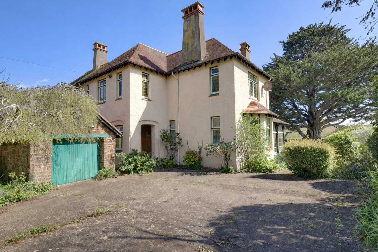 King Edward Road, Minehead, TA24, photo 15