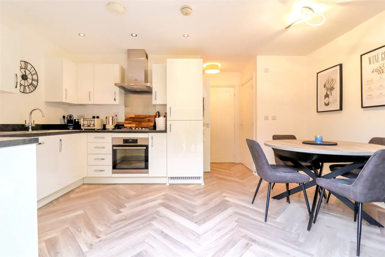 Copse Close, Fleet, Hampshire, GU51 1FA, photo 2