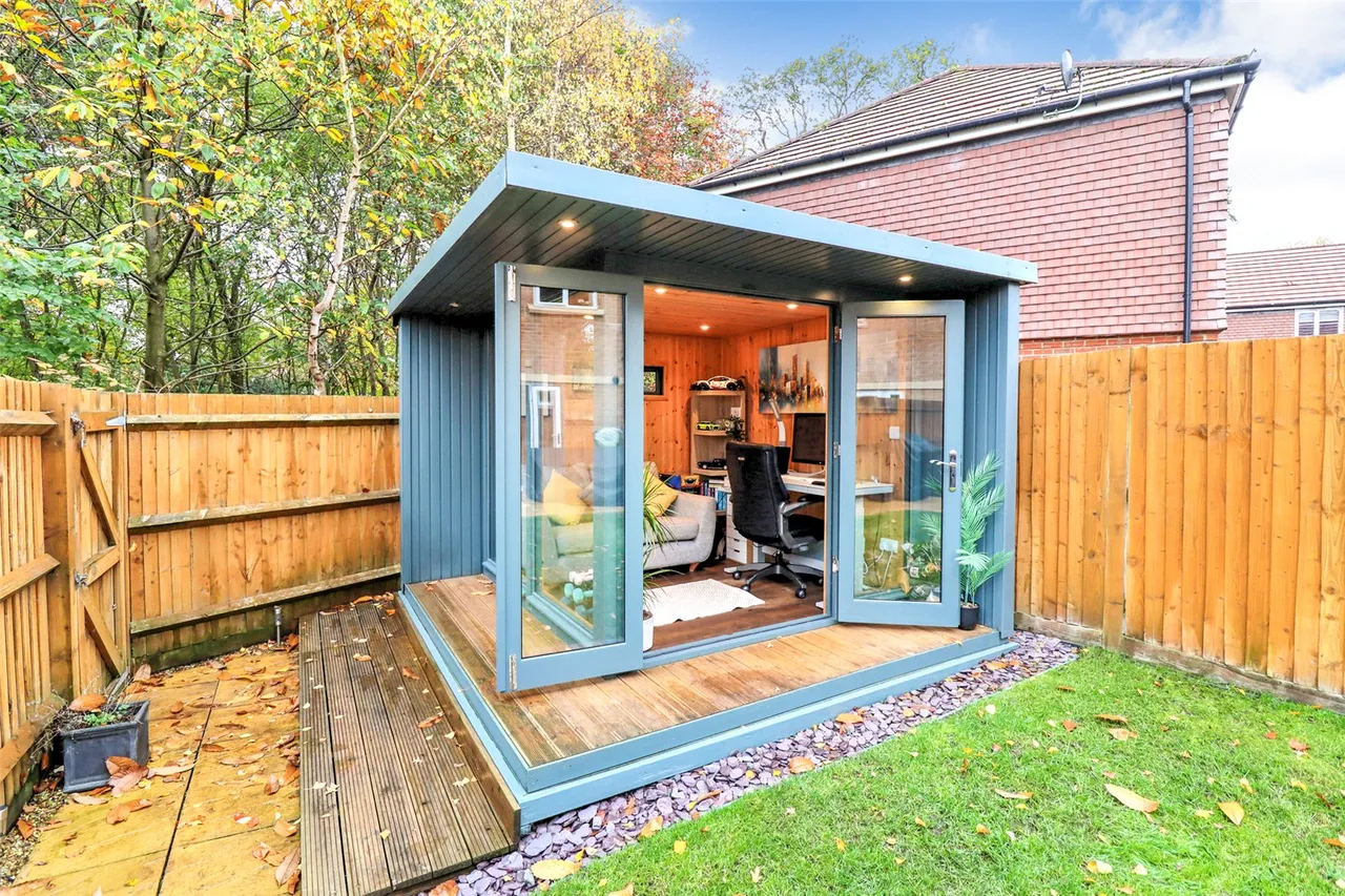 Copse Close, Fleet, Hampshire, GU51 1FA, photo 4