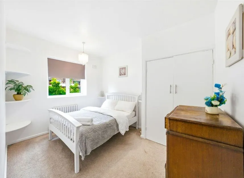 Solon New Road Estate, Clapham, SW4, photo 5