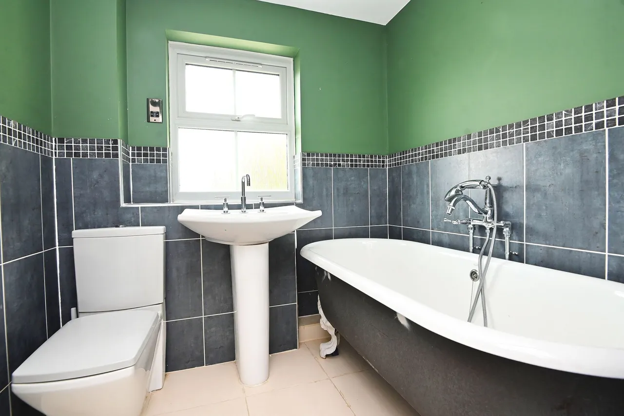 Youngs Drive, Harrogate, HG3, photo 14