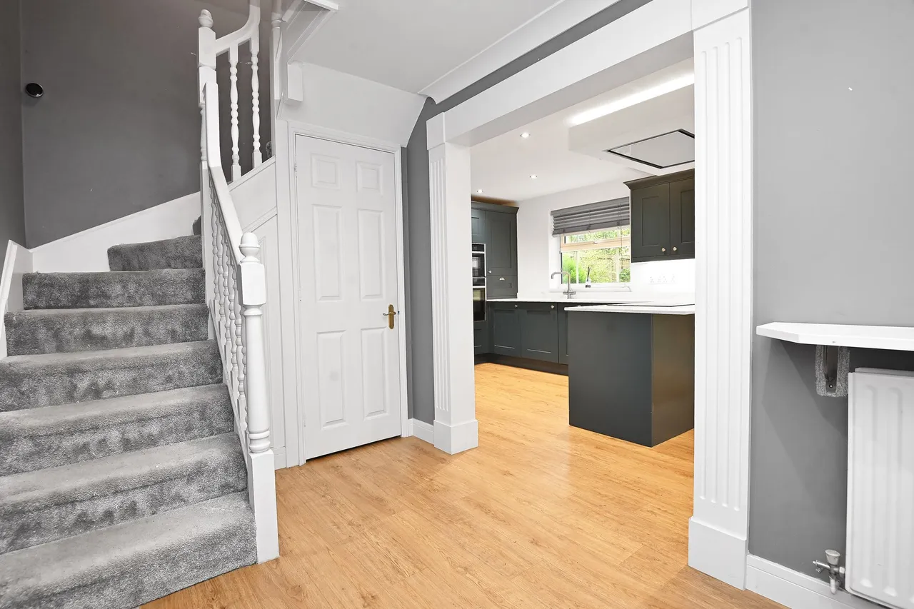 Youngs Drive, Harrogate, HG3, photo 8