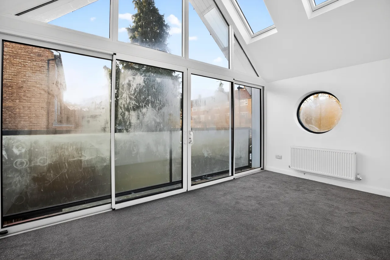 Priory Road, London, photo 4