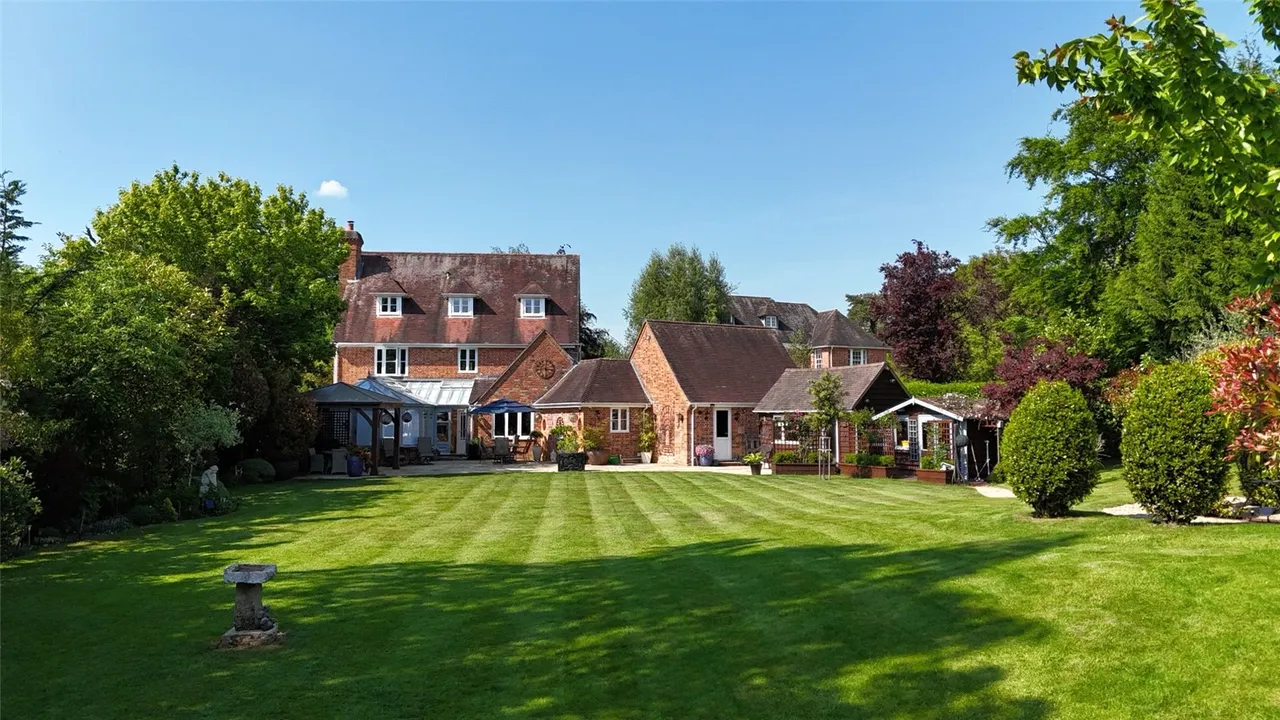 Whiteparish, Salisbury, Wiltshire, SP5 2SJ, photo 24