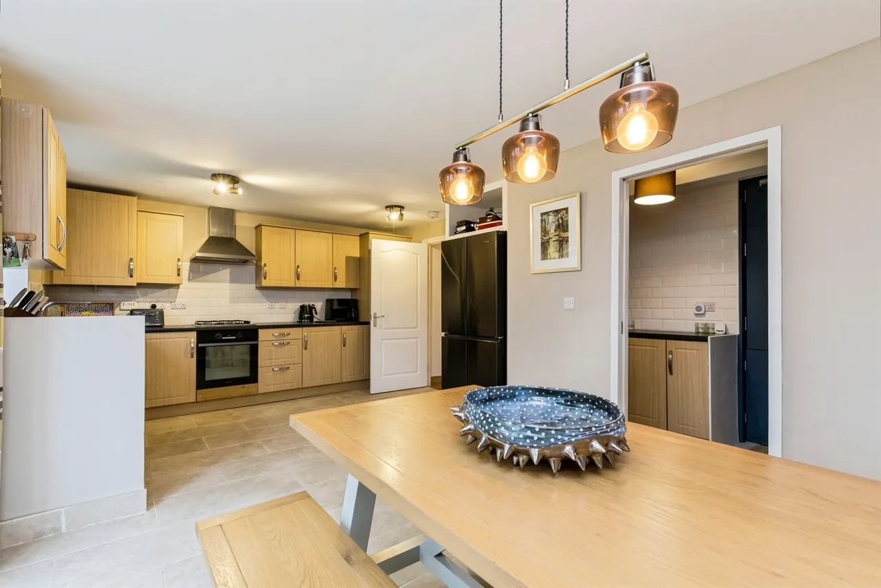 Rascals Close, Southwater, Horsham, photo 8
