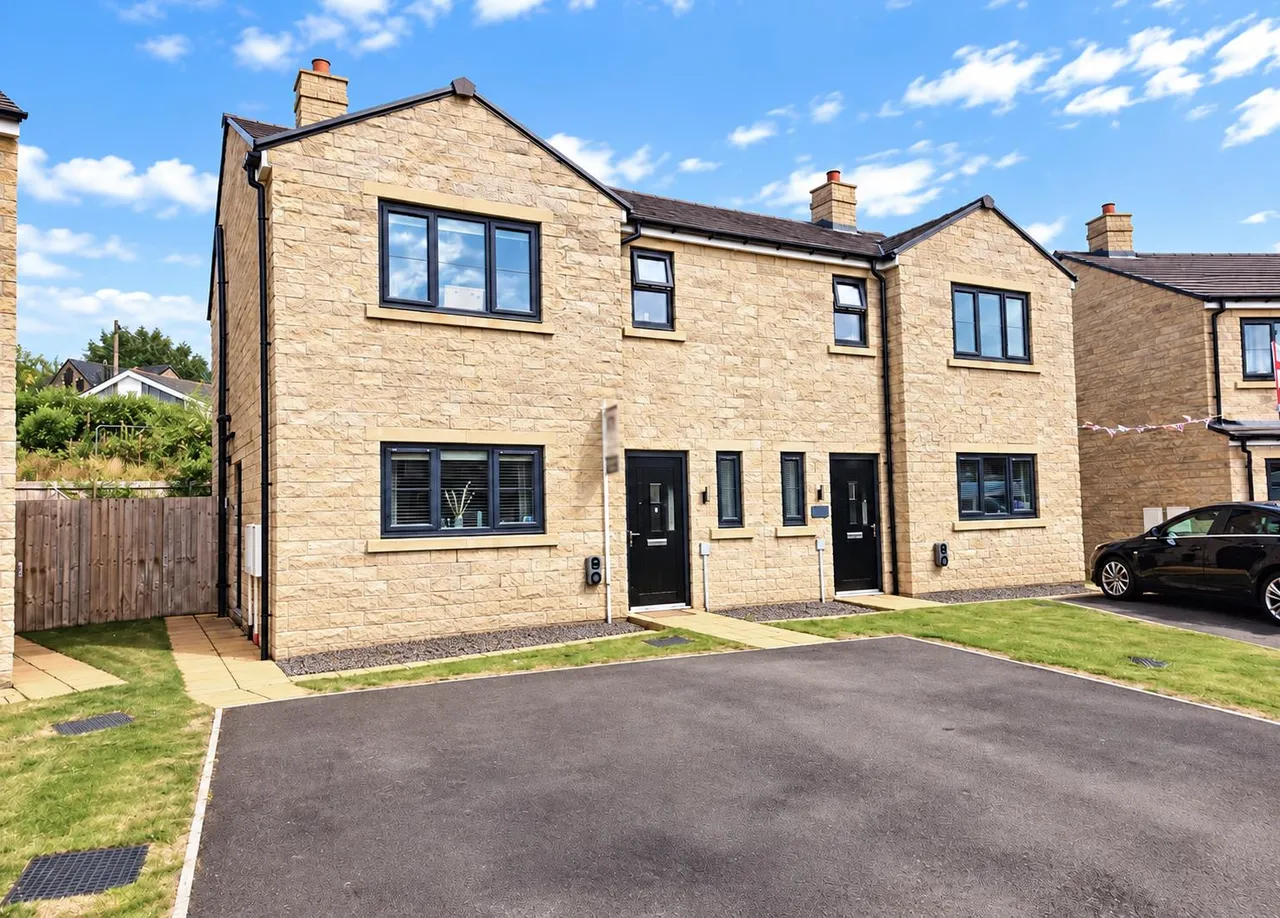 Mill Gardens, Silsden, BD20, photo 17