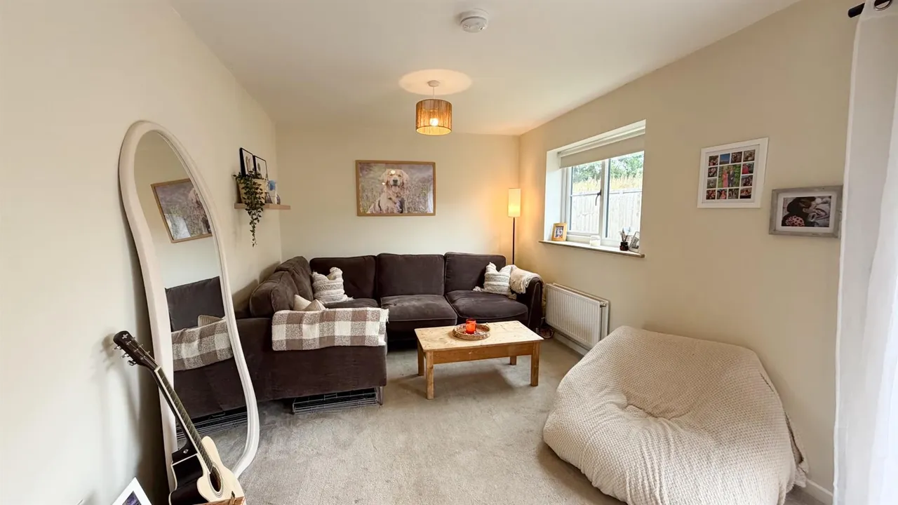 Mill Gardens, Silsden, Keighley, BD20 0GB, photo 7