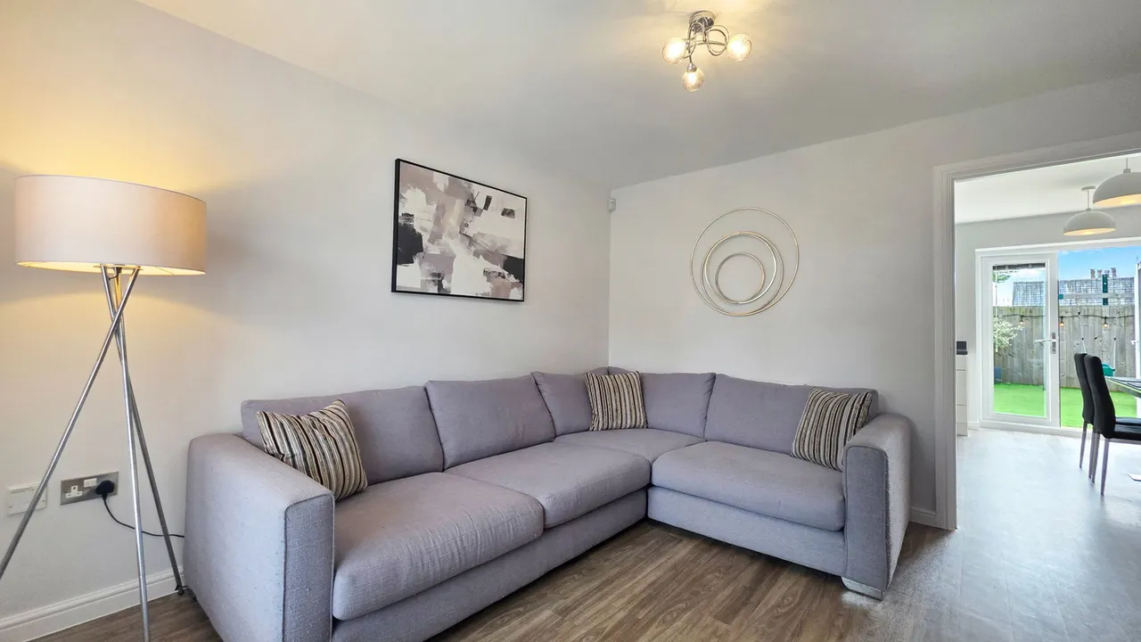 Juniper Gardens, Boothstown, M28, photo 14