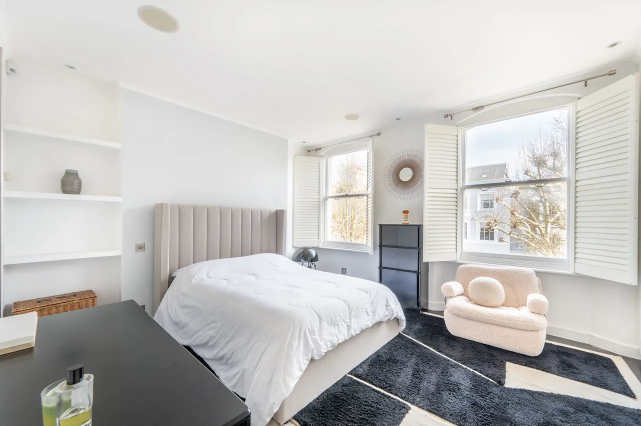 First To Third Floor, 121 Clarendon Road, London, photo 4