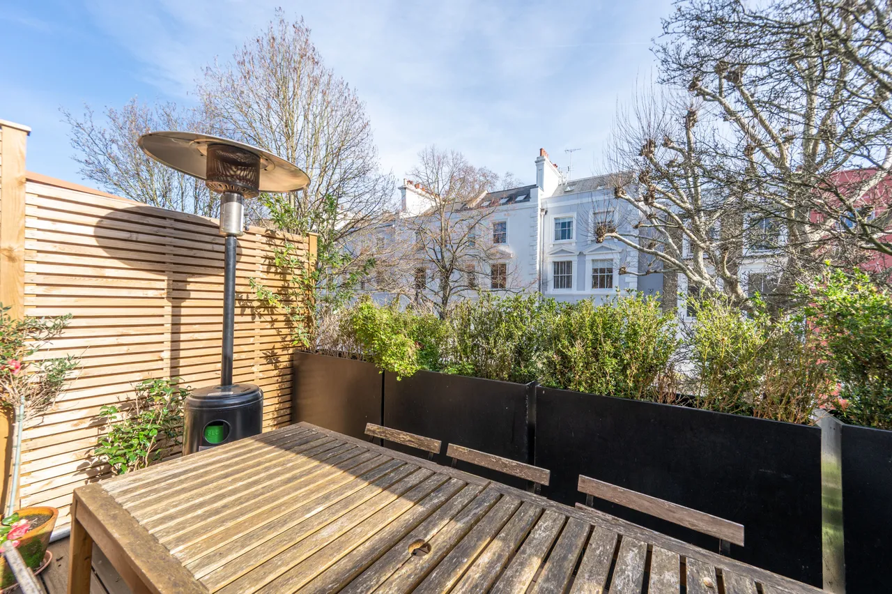 First To Third Floor, 121 Clarendon Road, London, photo 7