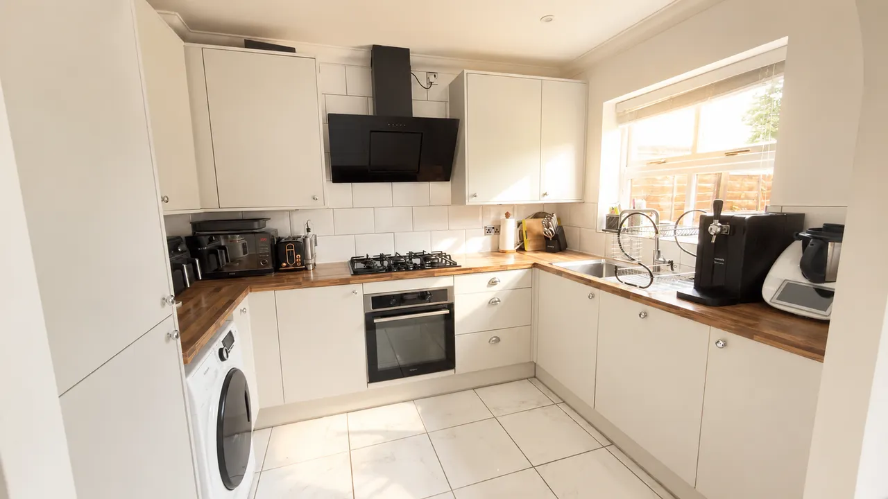 Lilleshall Avenue, Monkston, Milton Keynes, MK10 9HY, photo 5