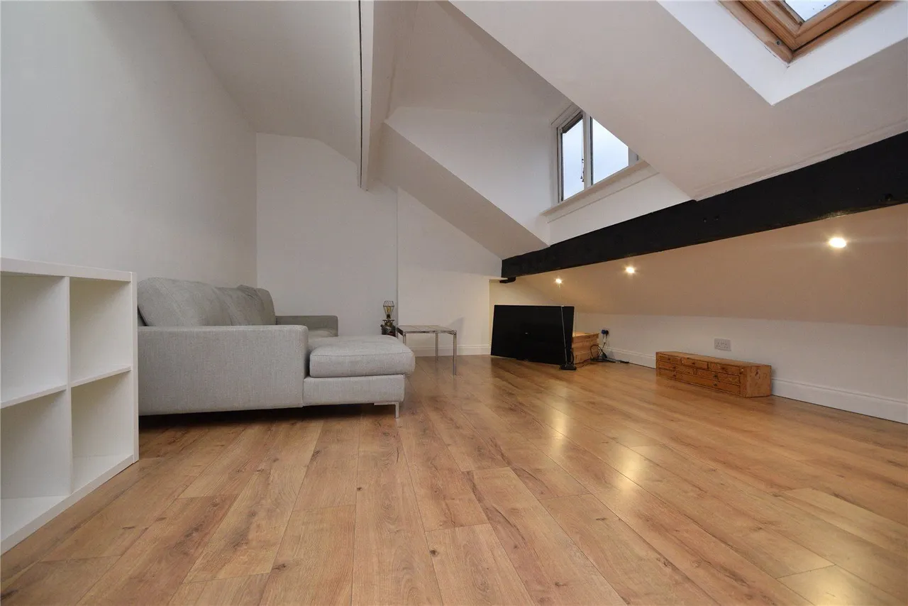 Cedar Mount, Leeds, LS12, photo 11