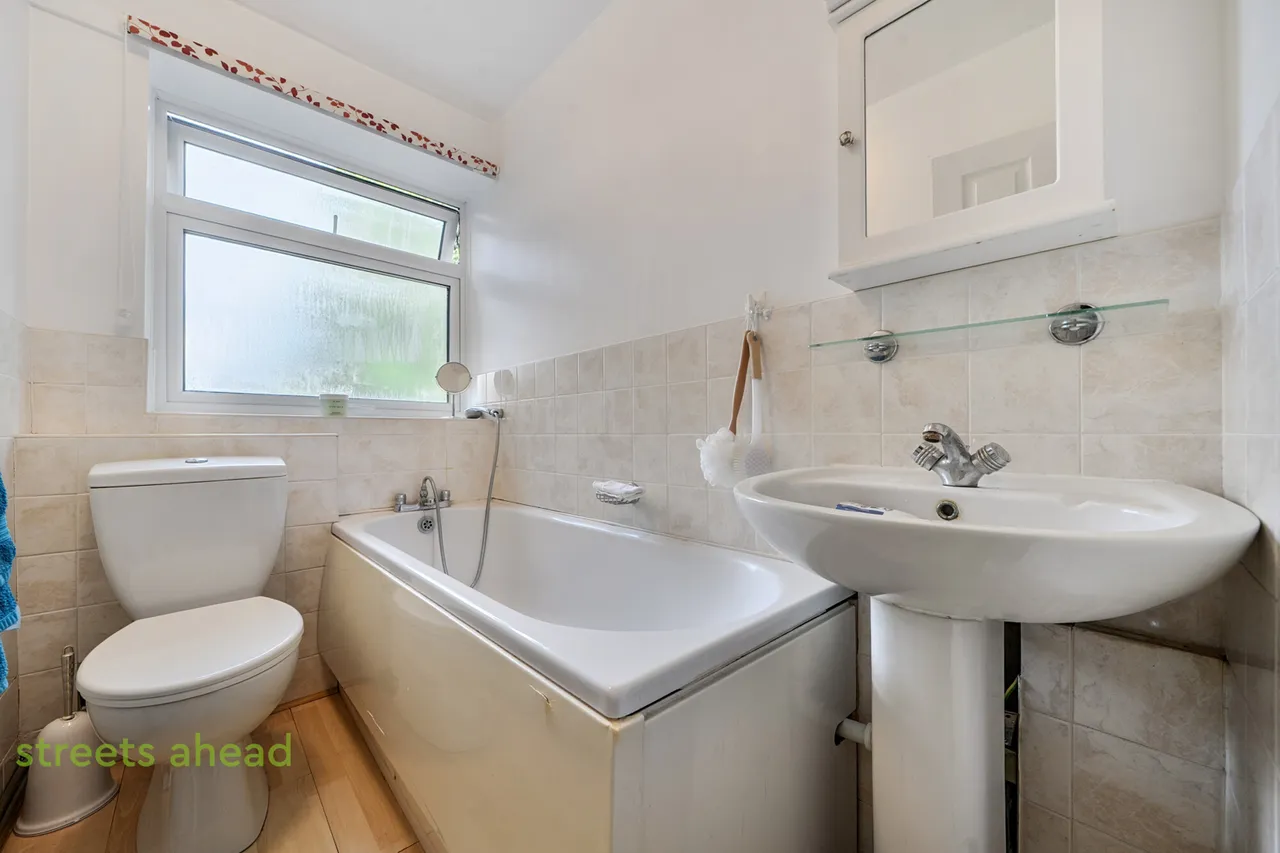 Osborne Gardens, Thornton Heath, CR7, photo 5