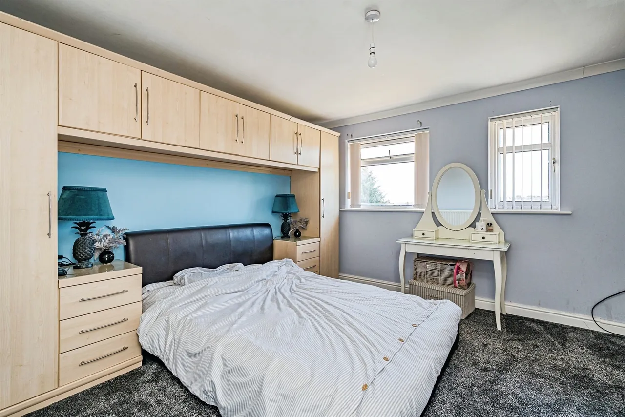 Wadham Close, Rowley Regis, photo 10