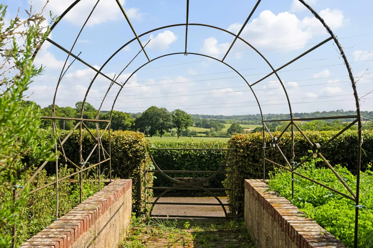 Foxhole Lane, Cranbrook, TN18, photo 9