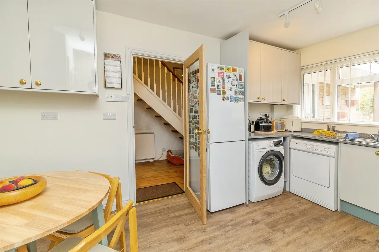 High Street North, Stewkley, LU7, photo 5