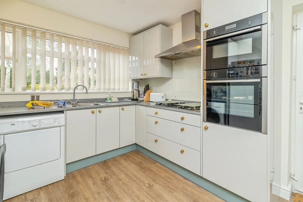 High Street North, Stewkley, LU7, photo 4
