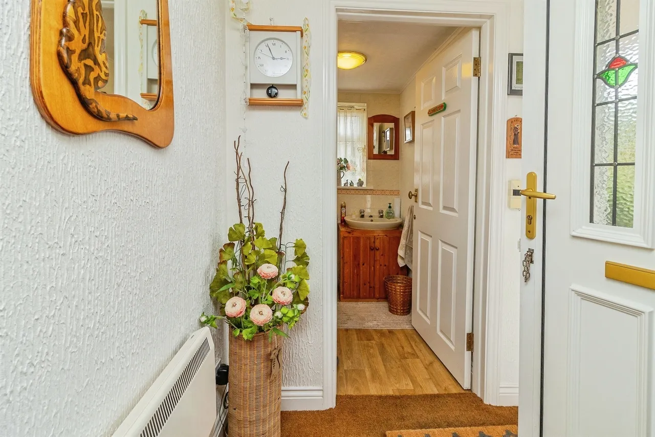 High Street North, Stewkley, LU7, photo 7