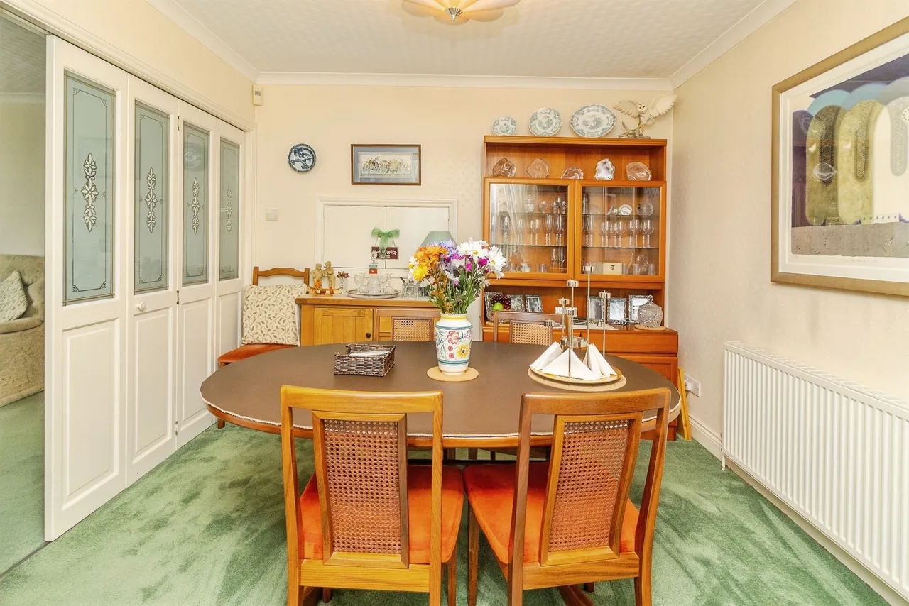 High Street North, Stewkley, LU7, photo 11