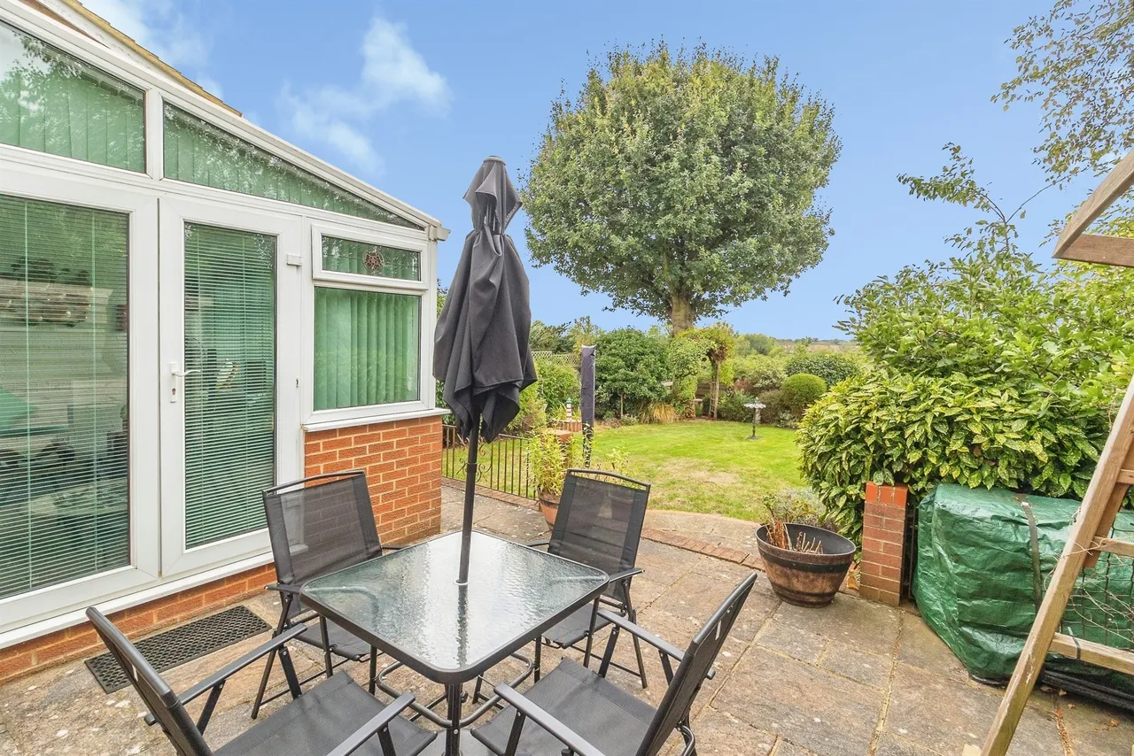 High Street North, Stewkley, LU7, photo 19