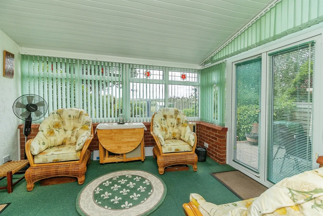 High Street North, Stewkley, LU7, photo 13