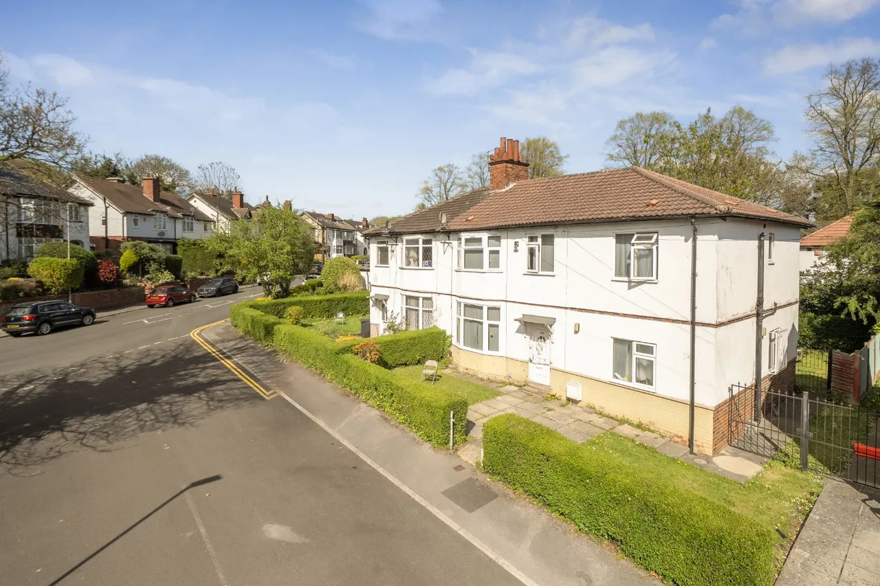 7 bed house for sale, Langdale Gardens, Headingley, LS6