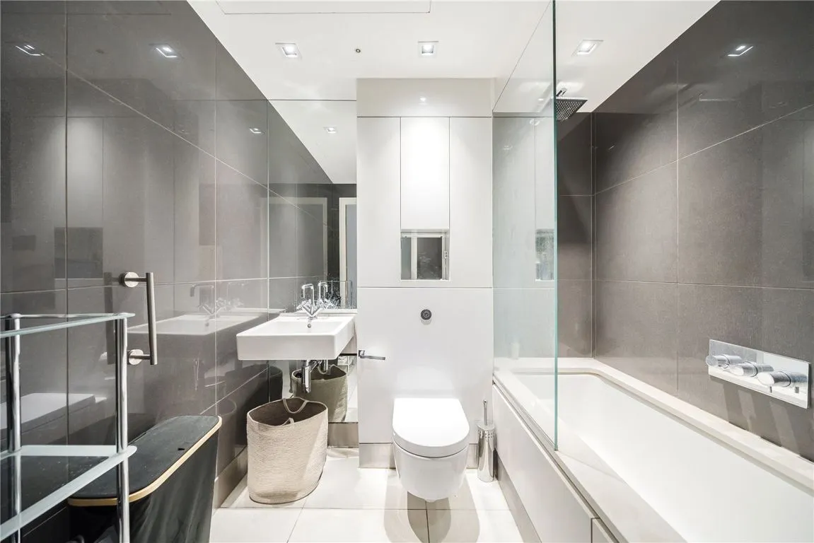 Triton Building, London, photo 8