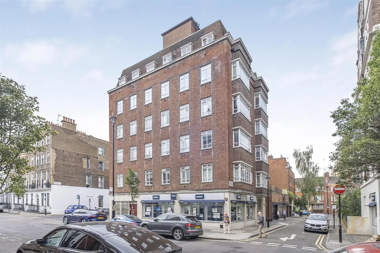 Weymouth Street, London, W1G, photo 2