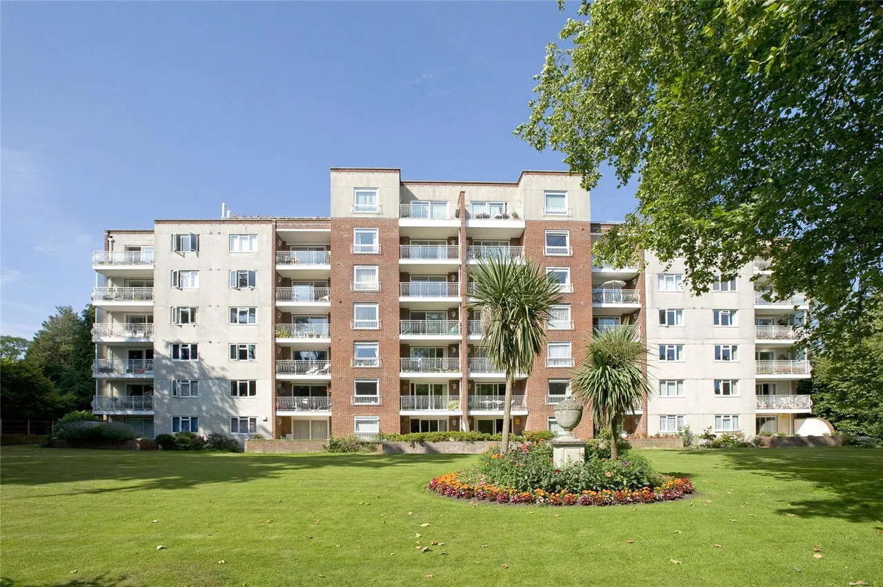 Lindsay Road, Poole, BH13, photo 11