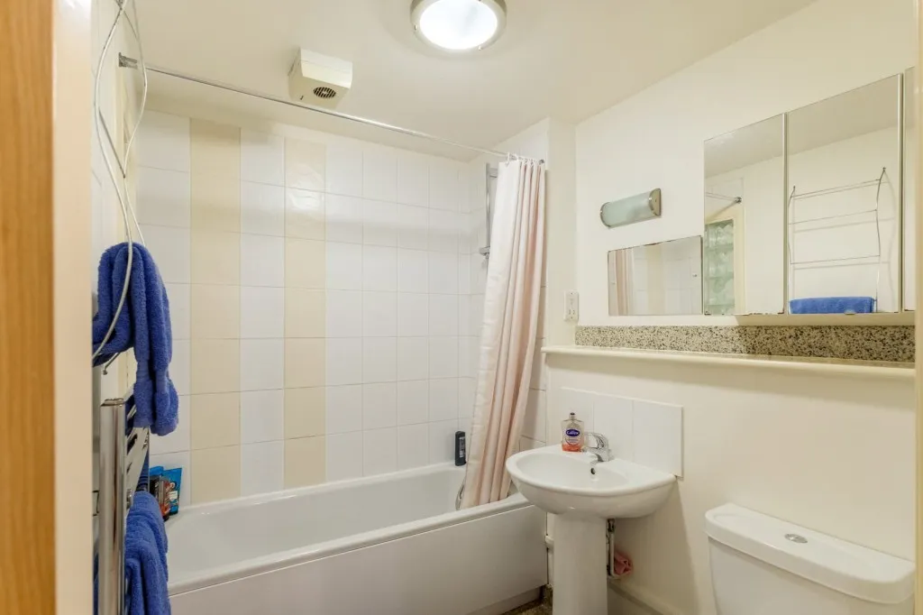 City Heights, Loughborough, LE11, photo 9